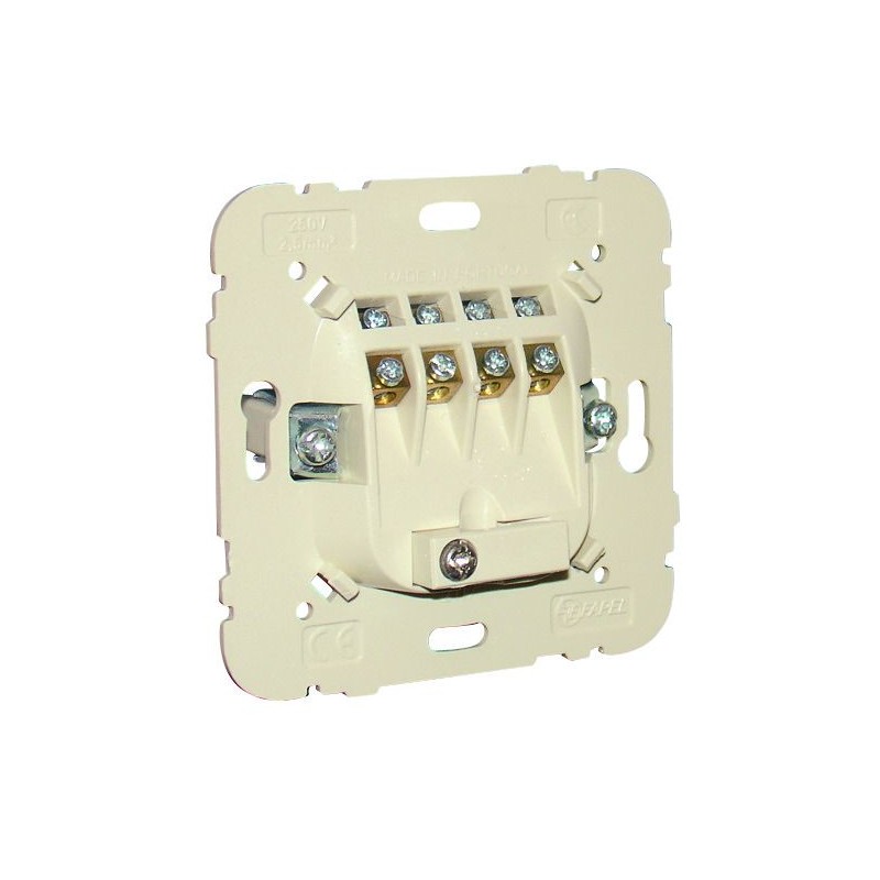 SALIDA DE CABLES CON 4 TERMINALES