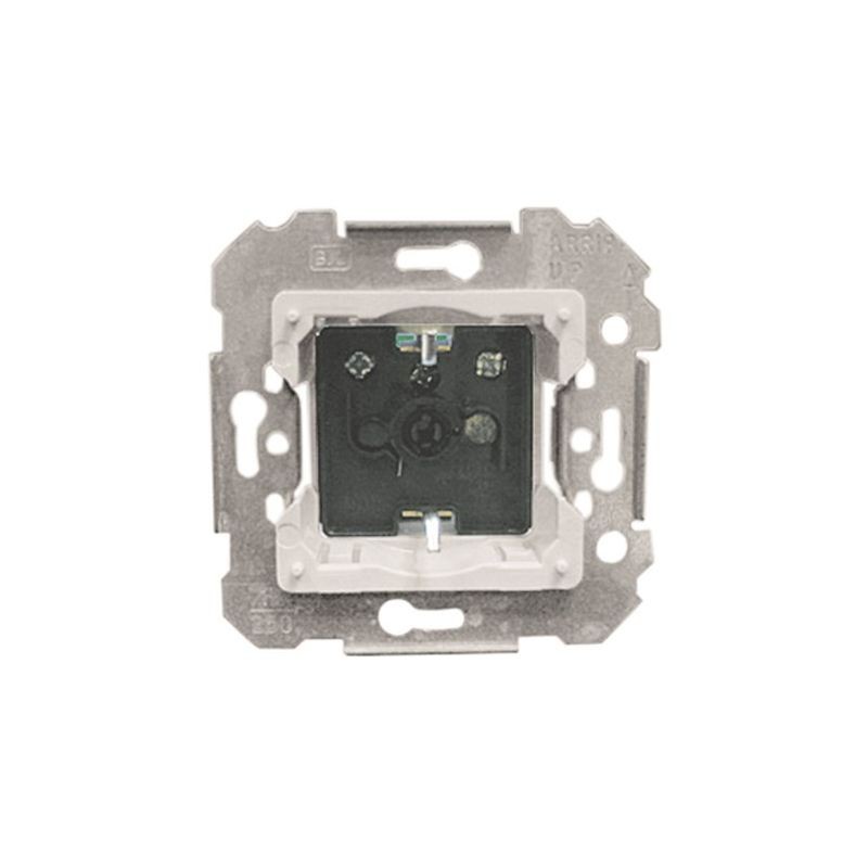 BASE ENCHUFE II+TT LAT. SEGURIDAD
